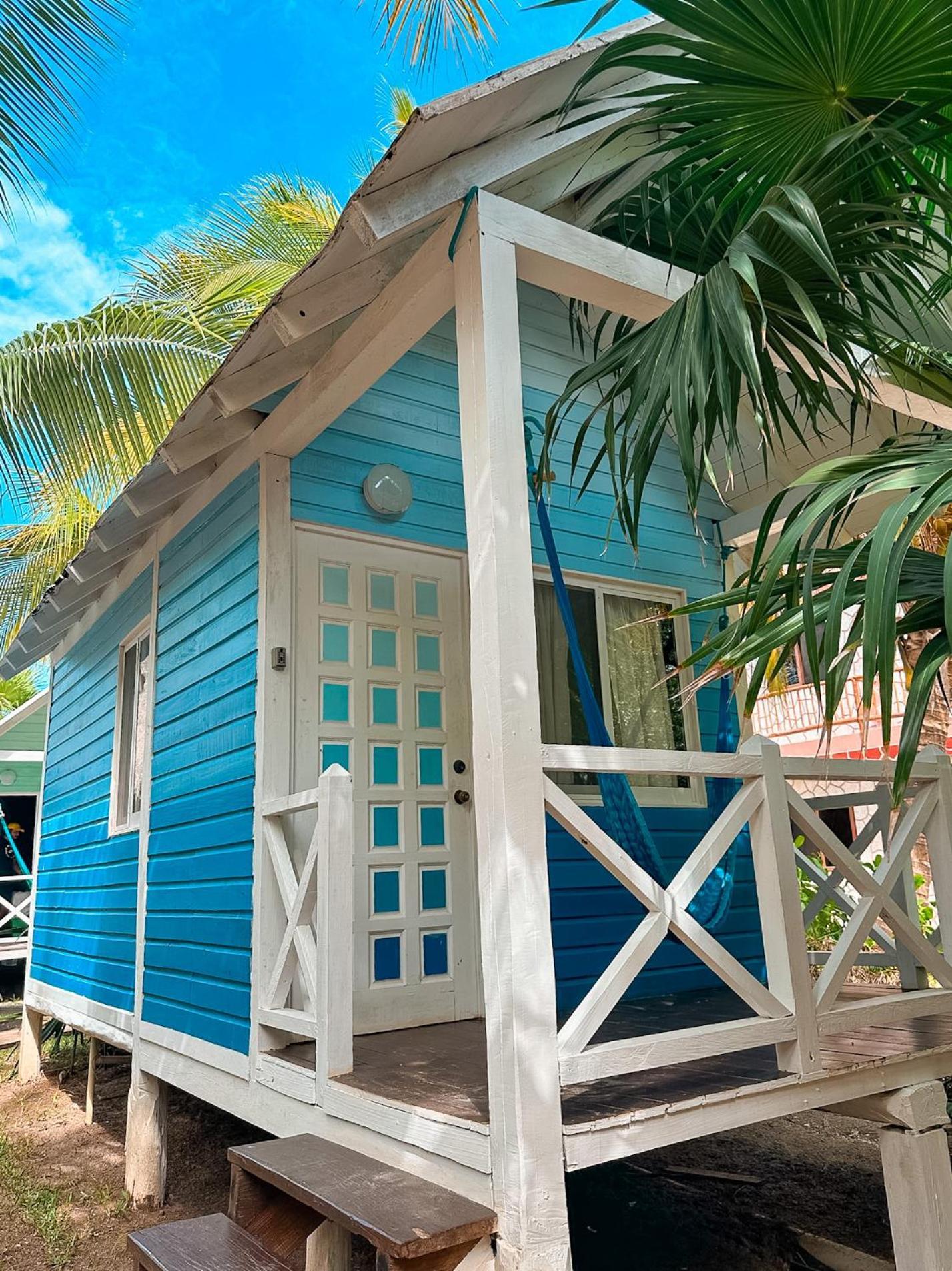 Whyknot Holbox Acomodação com café da manhã Exterior foto